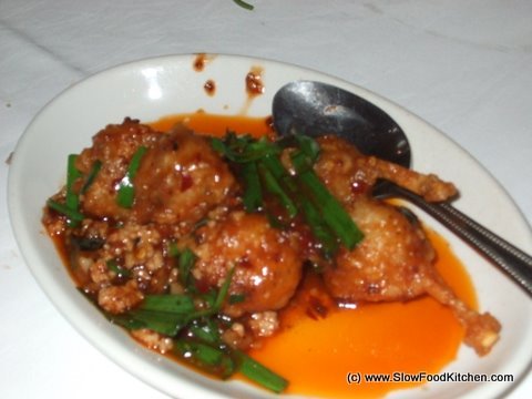 Spicy frogs legs