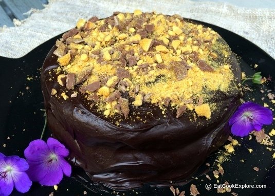 Bruce Bogtrotters chocolate cake with honeycomb